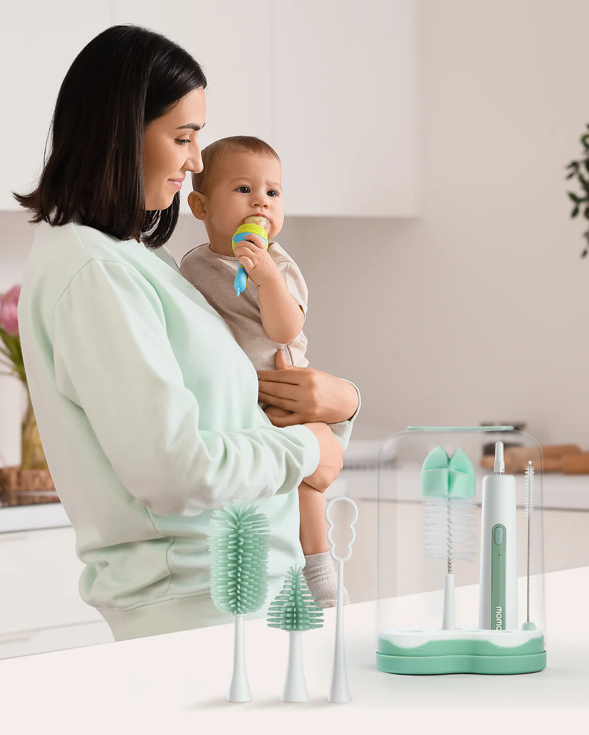 Momcozy 7 in 1 Electric Bottle Brush Kit - Image 7