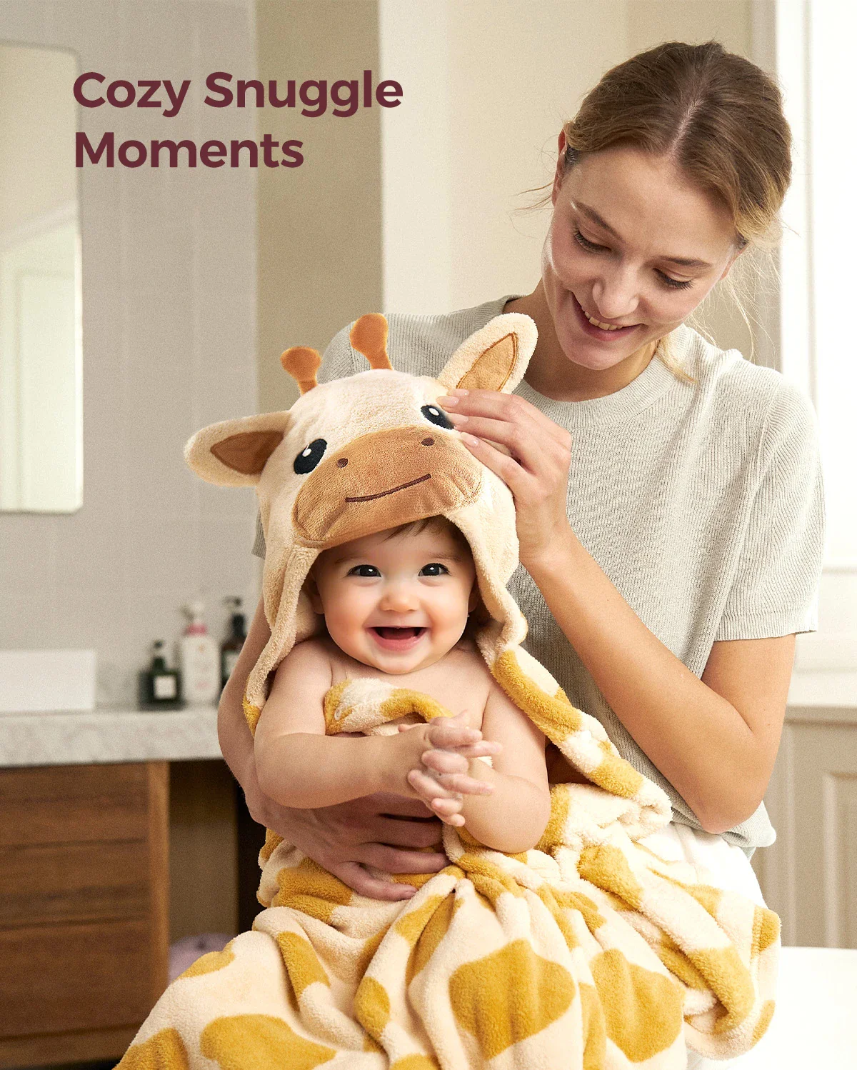 Momcozy Coral Fleece Hooded Baby Towel - Giraffe and Rabbit - Image 6