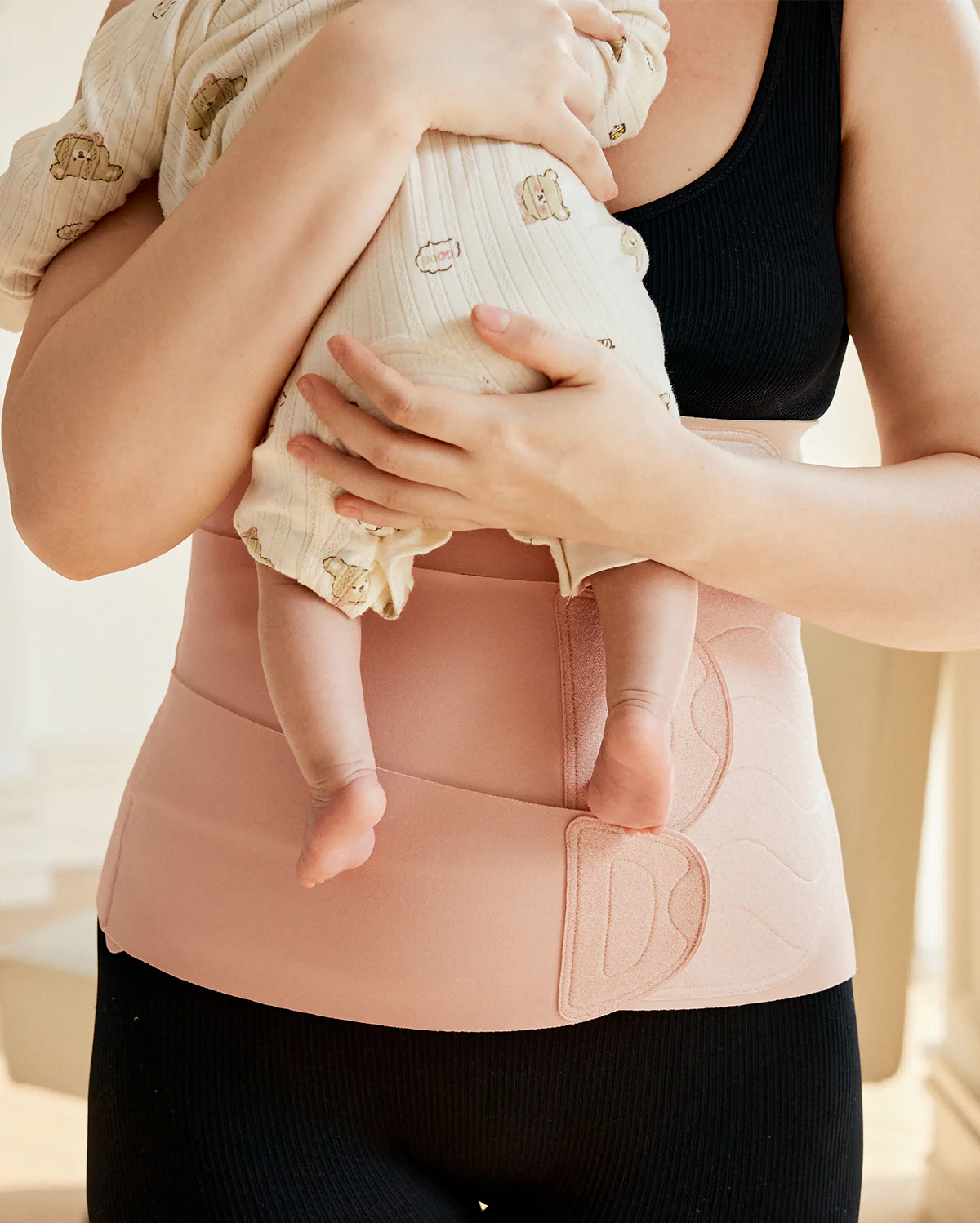 Momcozy Ergowrap™ Postpartum Belly Wrap - Image 9