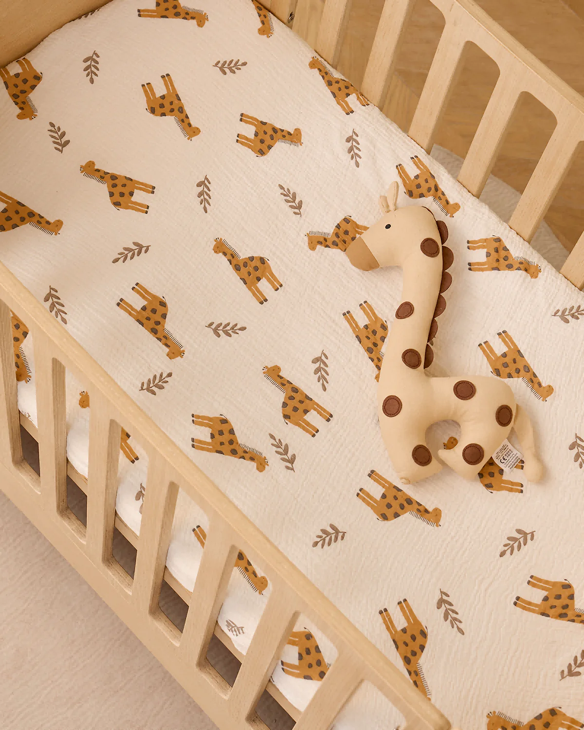 Momcozy Muslin Fitted Crib Sheets - 2 sizes - Bravery Giraffe - Image 5
