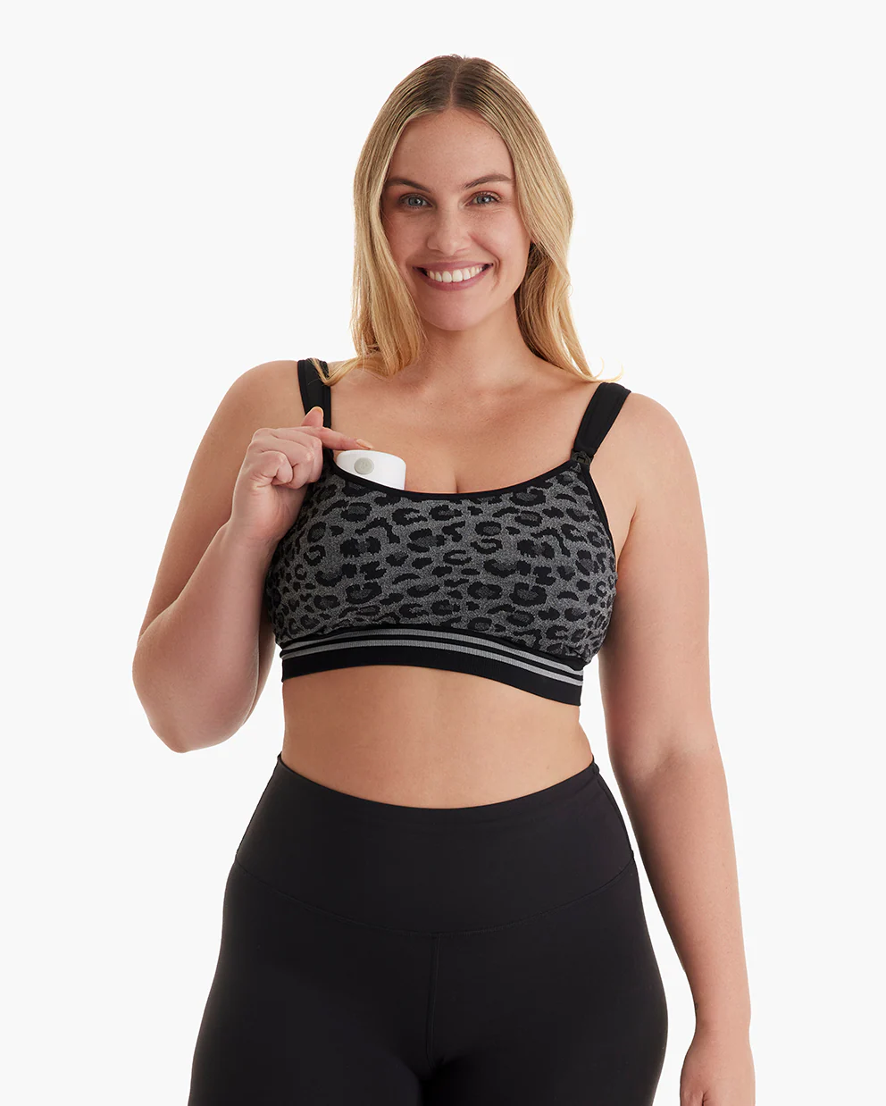 The Essentials: Our Jelly Strip + SMOOTH + DEX - 4-in-1 pumping Bra Bundle (3 Pack) - Image 6
